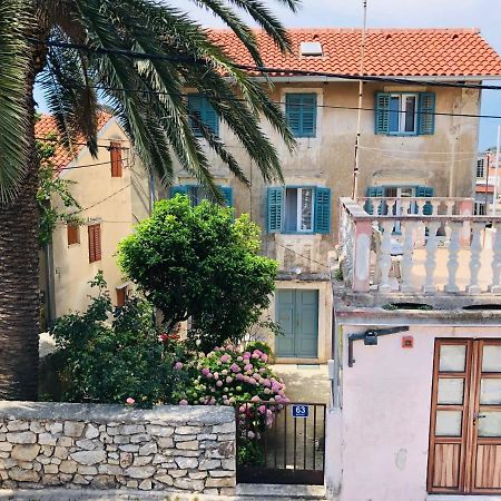 Nona Beta Mali Lošinj Exterior foto